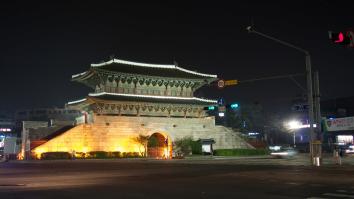 Originally called Heunginjimun, Dongdaemun Gate (East Main Gate) is Treasure No.1. Dongdaemun Gate was built by King Taejo in 1396, renovated by King Danjong in 1453, and its present structure was built by King Gojong in 1869. The most interesting characteristic of Dongdaemun Gate is that it has a specially built outer wall, usually a half-moon shape, that surrounds a city wall. The area where Seoul Palace was built was a low region, and difficult to defend from invaders, so they built this wall to counter such disadvantages. - Visitkorea